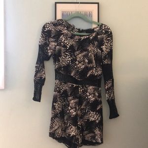 Black&White Long Sleeve Romper